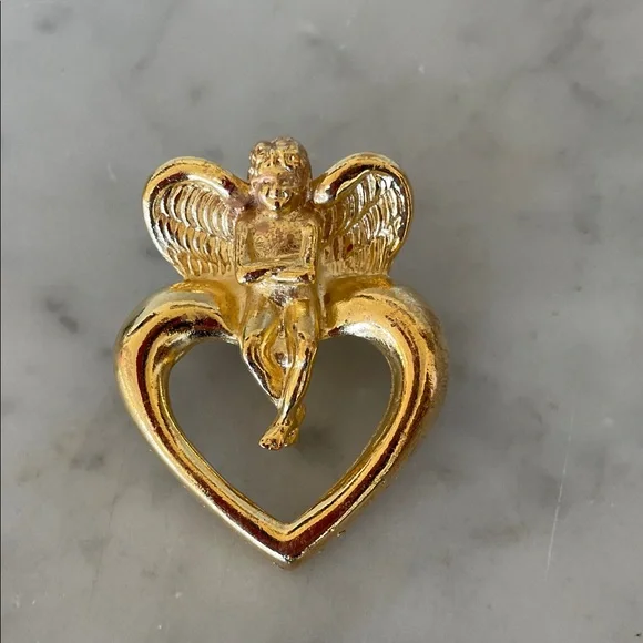 GIVENCHY Gold Ange/lCherub Heart Vintage Brooch Pin - Picture 3 of 16